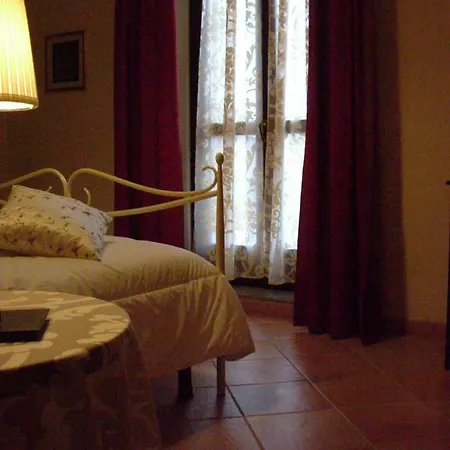 B&B Cascina Bellezza 포이리노